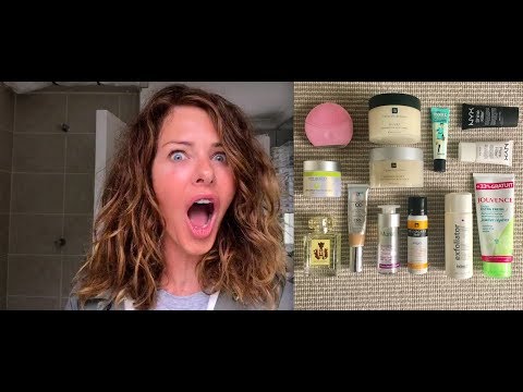 Holiday essentials & post holiday care for face, body & hair | Trinny Holiday essentials & post holiday care for face, body & hair | Trinny