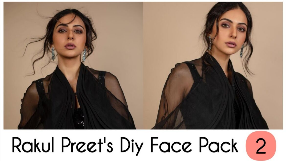 Rakul Preet's Diy Banana Face Mask #shorts #celebrityfacepack #facepack #facepackshorts Rakul Preet's Diy Banana Face Mask #shorts #celebrityfacepack #facepack #facepackshorts