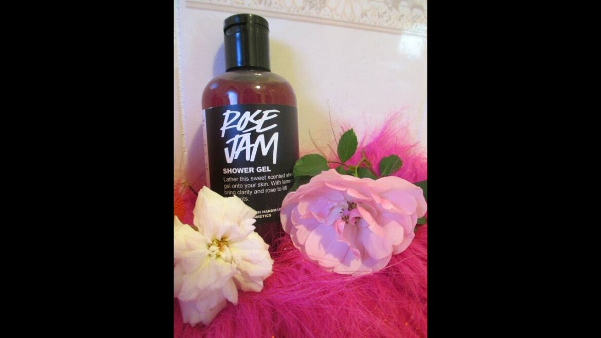 Lush Review and Demo: Rose Jam Shower Gel