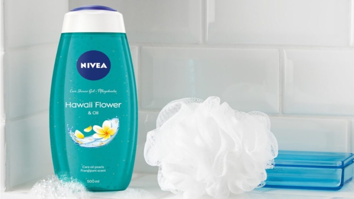 Testing the pH level of Nivea Body Wash #shorts  @niveabrasil