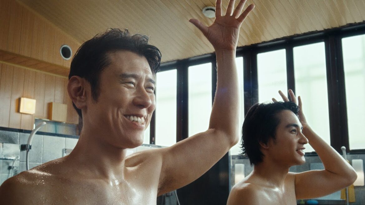 花王 サクセス 薬用シャンプー　毛穴づまりはジャマするもの篇　15秒 CM 原田泰造、中村蒼