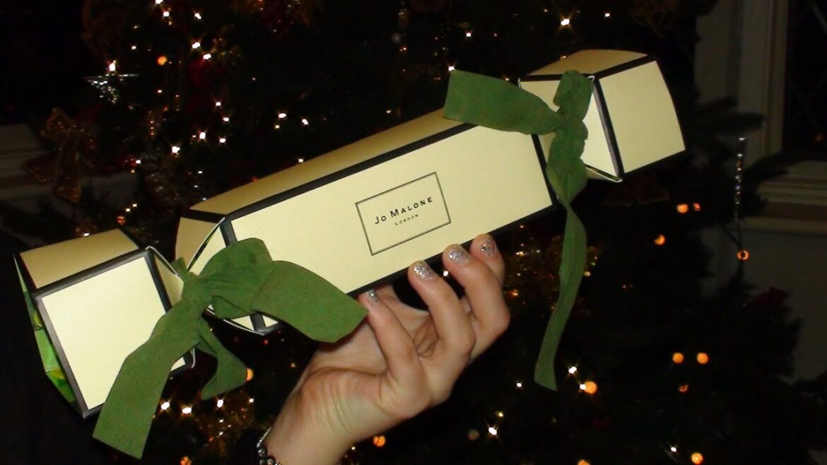 REVIEW: Jo Malone Christmas Cracker
