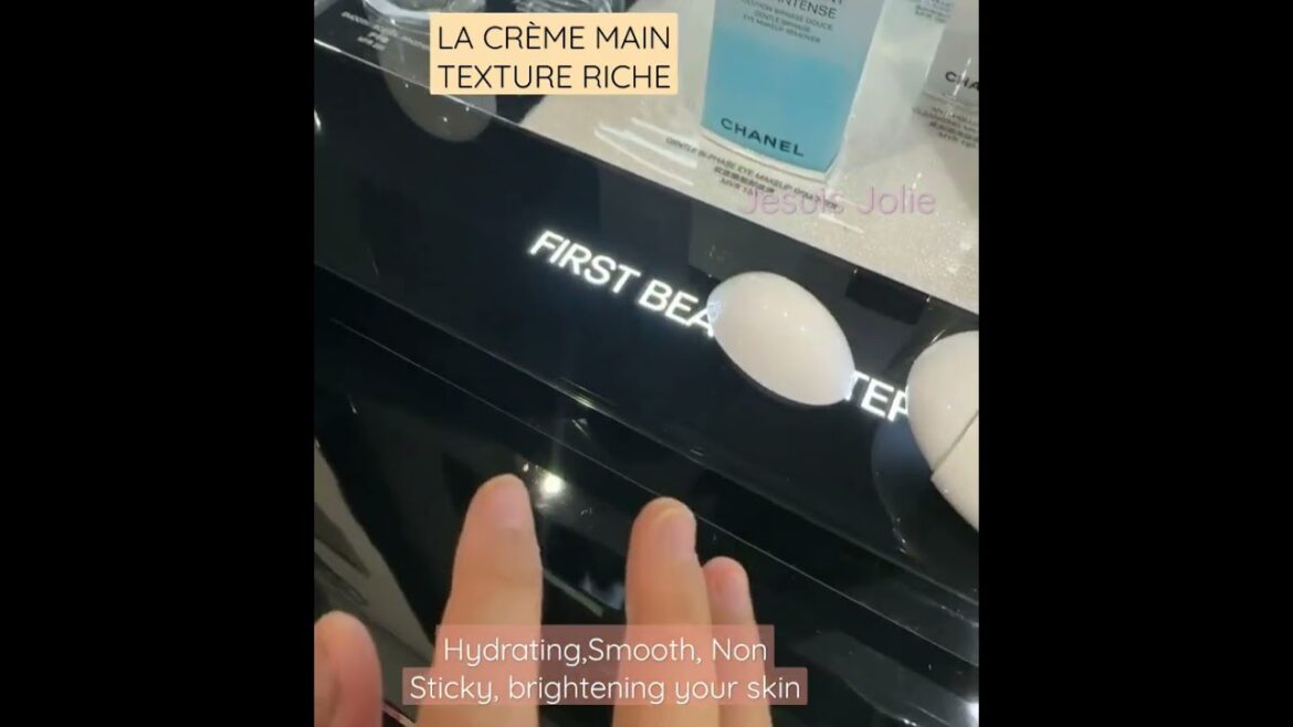 CHANEL LE CRÈME MAIN TEXTURE RICHE - HANDCREAM