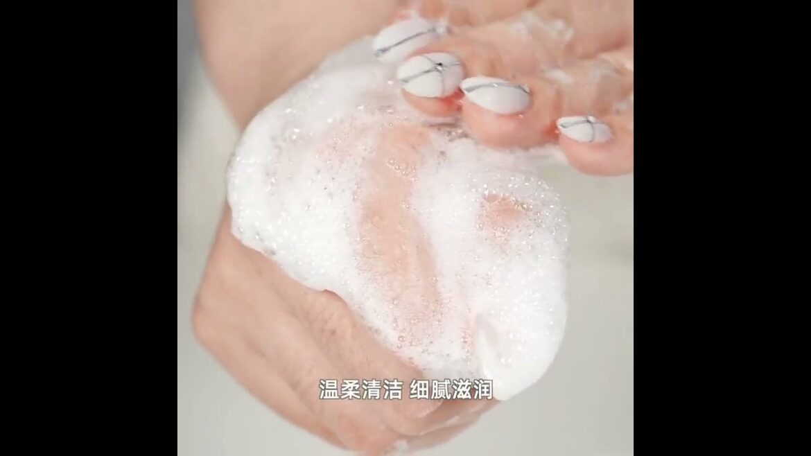【COSME大赏】COW牛乳石碱 Bouncia系列 浓密泡沫高保湿沐浴露 2款选