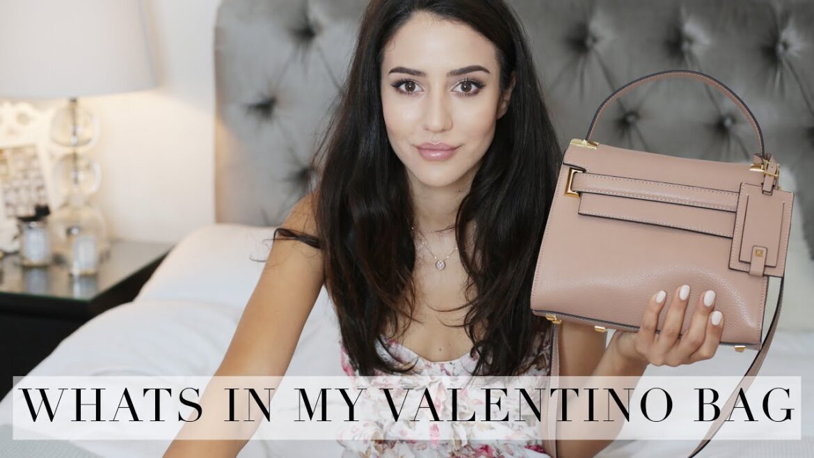 WHATS IN MY BAG | Valentino MyRockstud | Tamara Kalinic