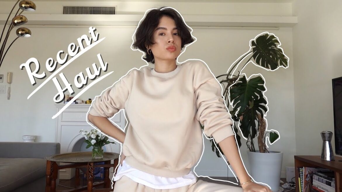 【購入品】新しい財布、スウェット、今年のコート