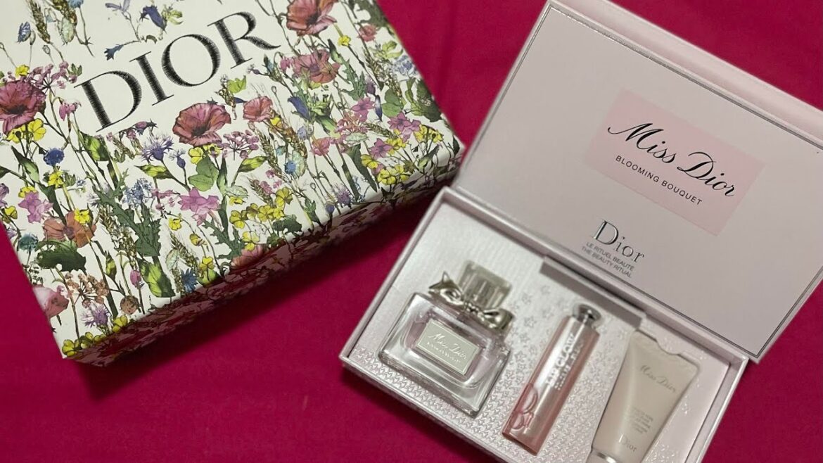 The Click Chic Unboxing: Miss Dior Blooming Bouquet The Beauty Ritual Gift Set 🎀