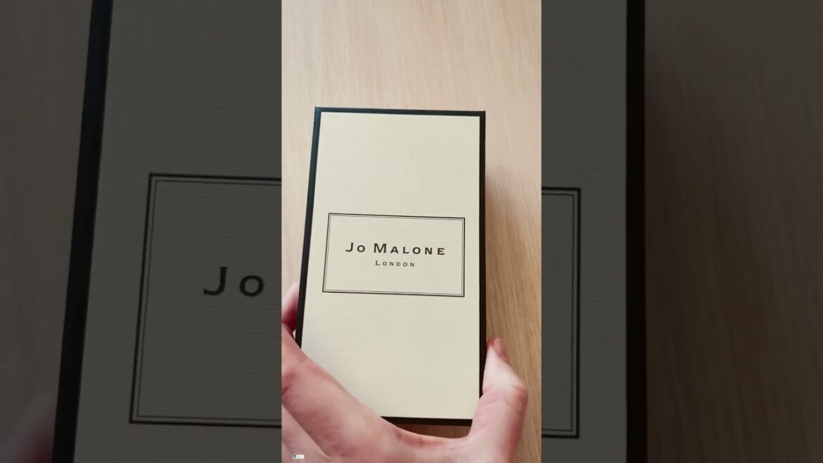 English Pear & Freesia от Jo Malone London