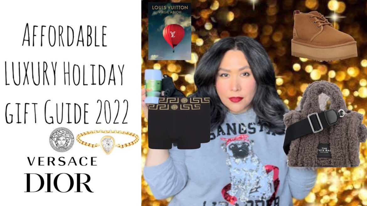 The BEST Holiday GIFT Guide Black Friday Luxury AFFORDABLE Gift Ideas  Marc Jacobs Micro Teddy Tote