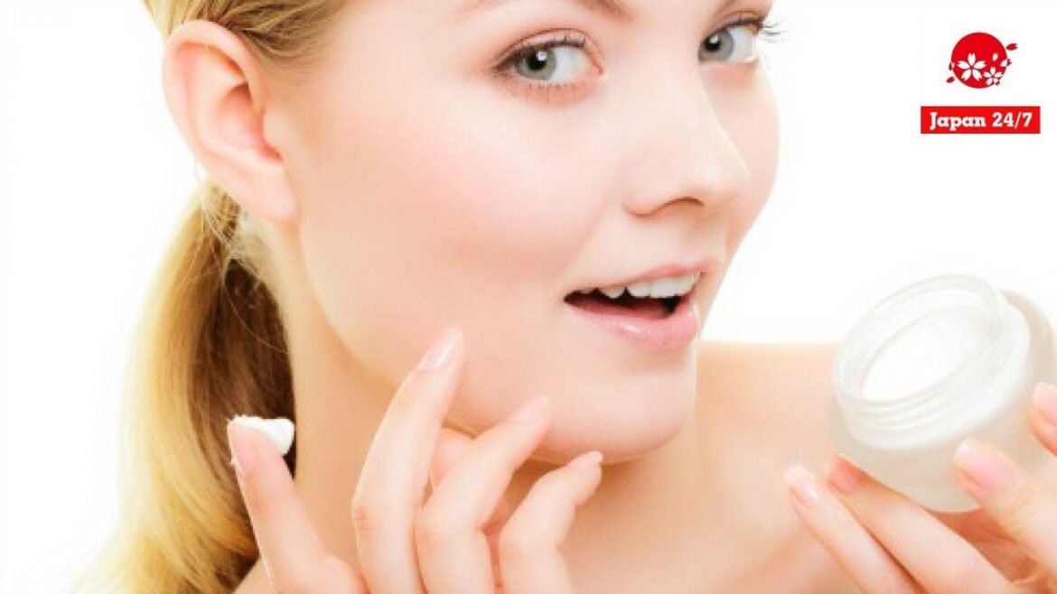 美肌効果抜群！？ニベアクリーム青缶・成分の秘密と効果的使い方 - Japan 24/7