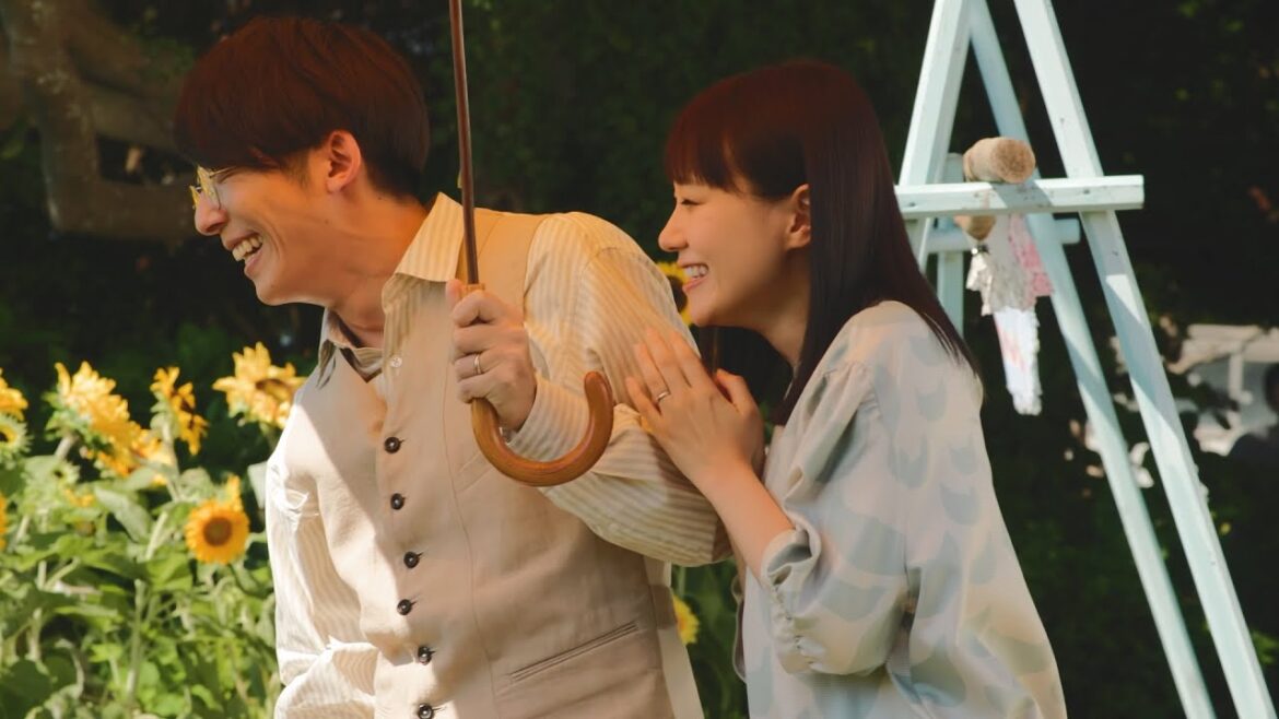 高橋一生＆奈緒、ついに“結婚生活”へ！撮影でも”仲の良さ”が垣間見える　「ディアボーテHIMAWARI」新CM「雨の日に選ぶもの」篇＆「髪と天気予報」篇