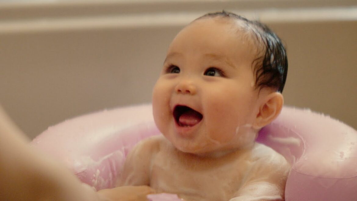 ミノン 肌とやさしさの物語「新米ママパパ」篇