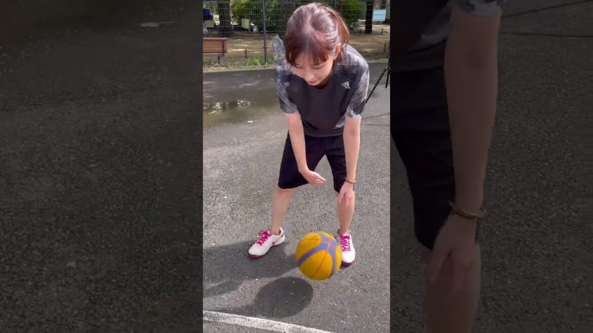 おっとりな妻、想像の100倍バスケが上手かった　#shorts