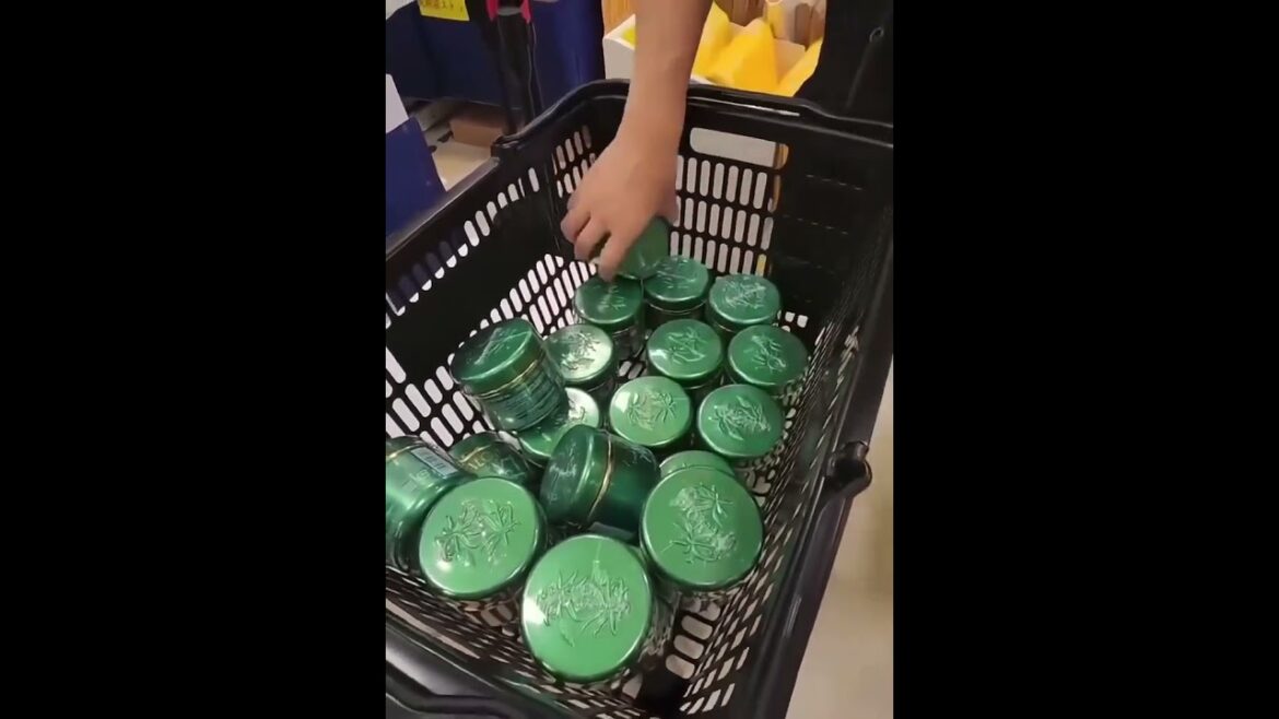 Đi siêu thị Nhật mua kem dưỡng ẩm Aloins | Diệp Nhung Đi siêu thị Nhật mua kem dưỡng ẩm Aloins | Diệp Nhung