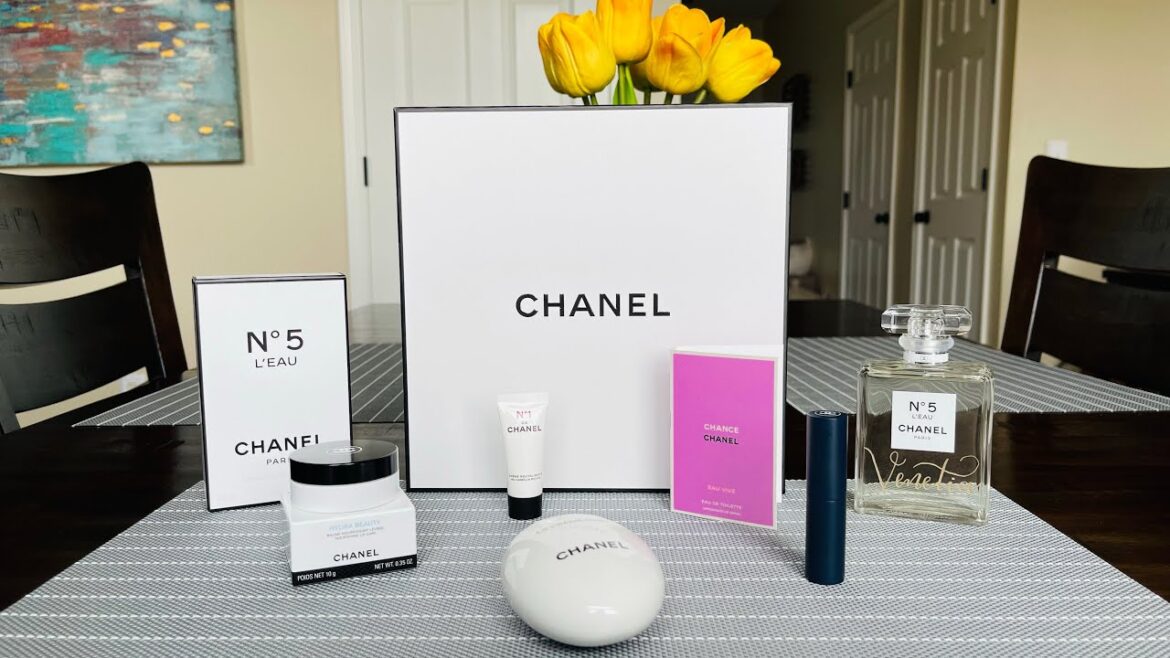 Chanel Review | LA CRÈME MAIN & BOY DE CHANEL LIP BALM Chanel Review | LA CRÈME MAIN & BOY DE CHANEL LIP BALM