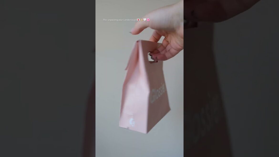 London beauty haul | glossier, Aesop, rare beauty 🫶🏼
