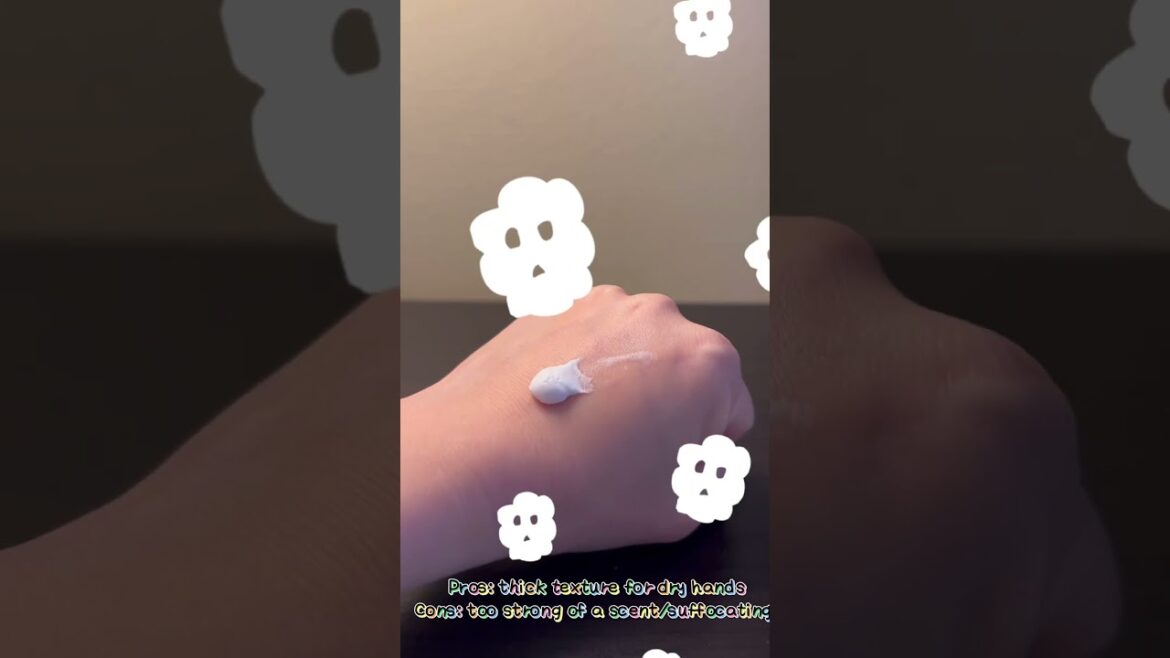 Review of Laura Mercier hand cream duo for holiday set 2023