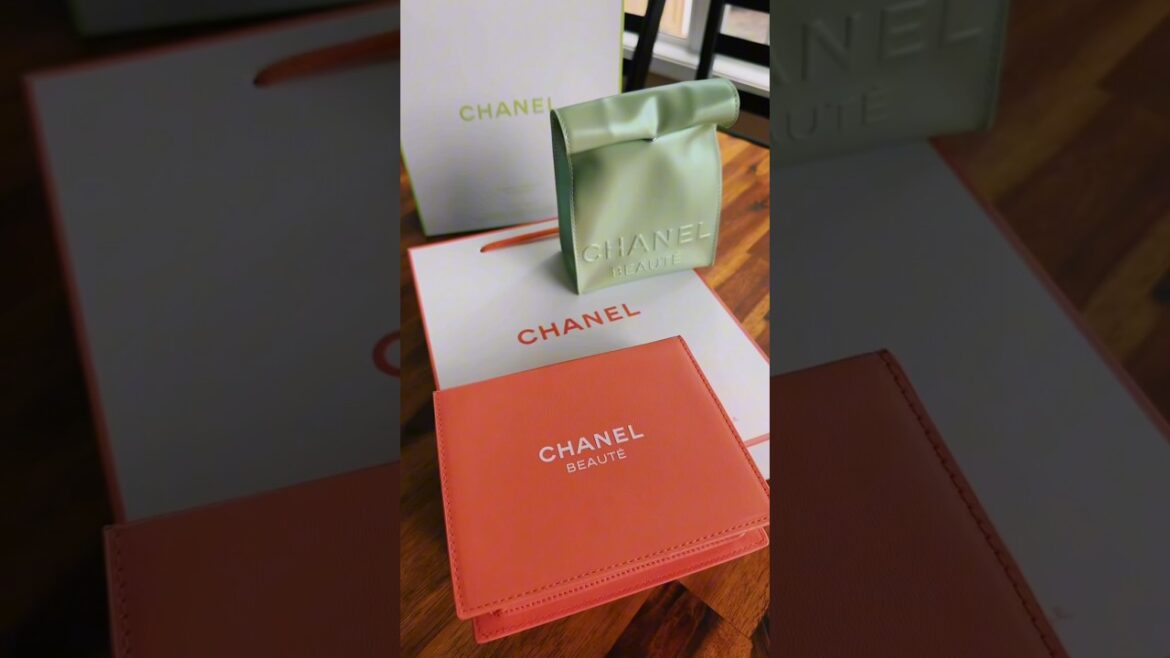 NEW CHANEL GIFT BAGS! CHANEL BEAUTY MAKEUP TAKEAWAYS TRAVEL SET #chanelbeauty #chanelgift #chanelbag