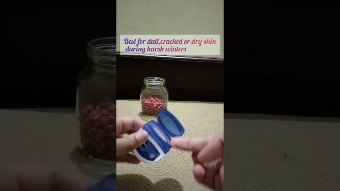 Vaseline skin protecting jelly Review #youtubeshorts #shorts  #skincare #vaseline #dryskin