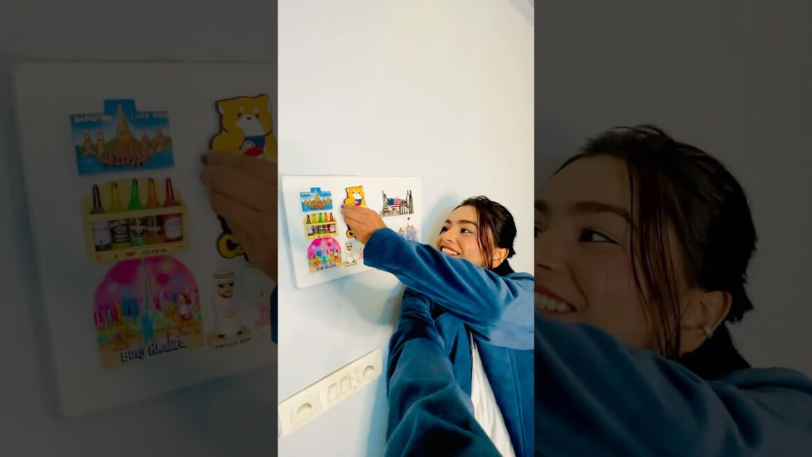Unboxing Manager’s Gifts from JAPAN😱 #crafteraditi #unboxing #shorts #gifts #japan @CrafterAditi