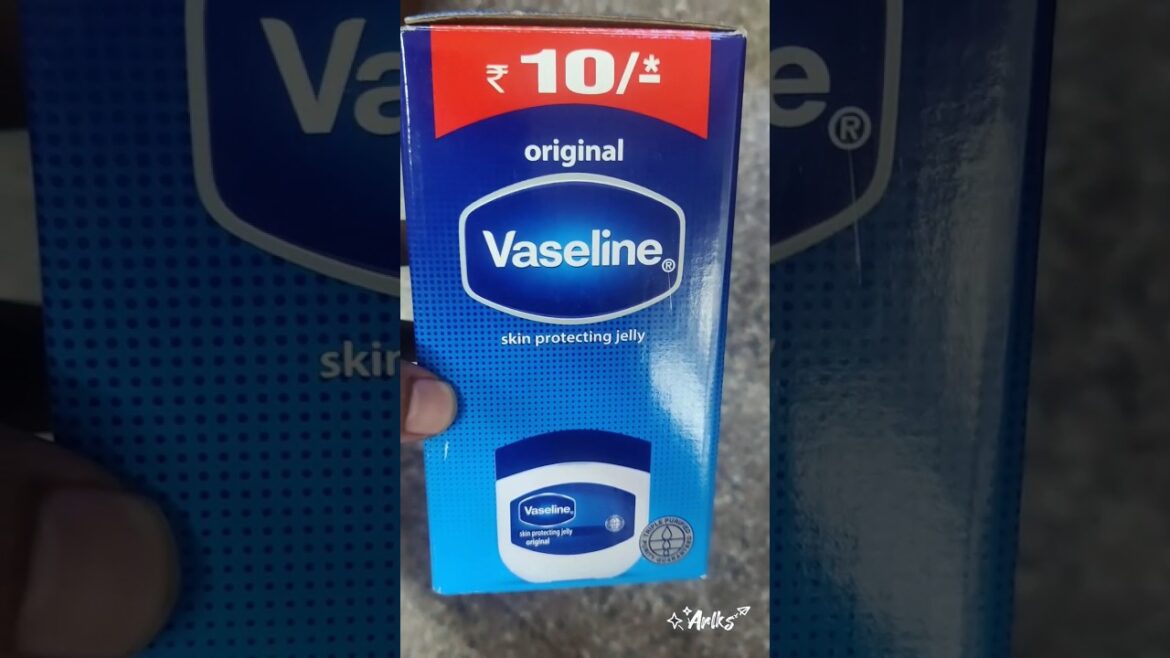 Vaseline - 100% petroleum jelly (dry and damaged skin)