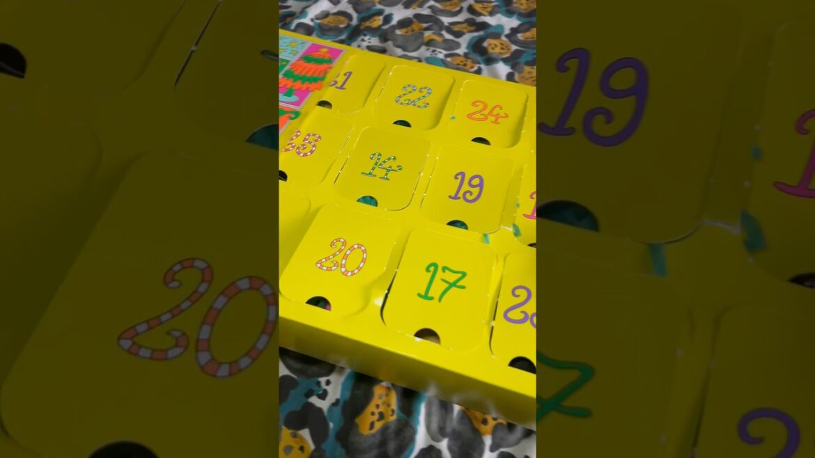 Let’s open day 16 of the Lush Advent Calendar! 🎄