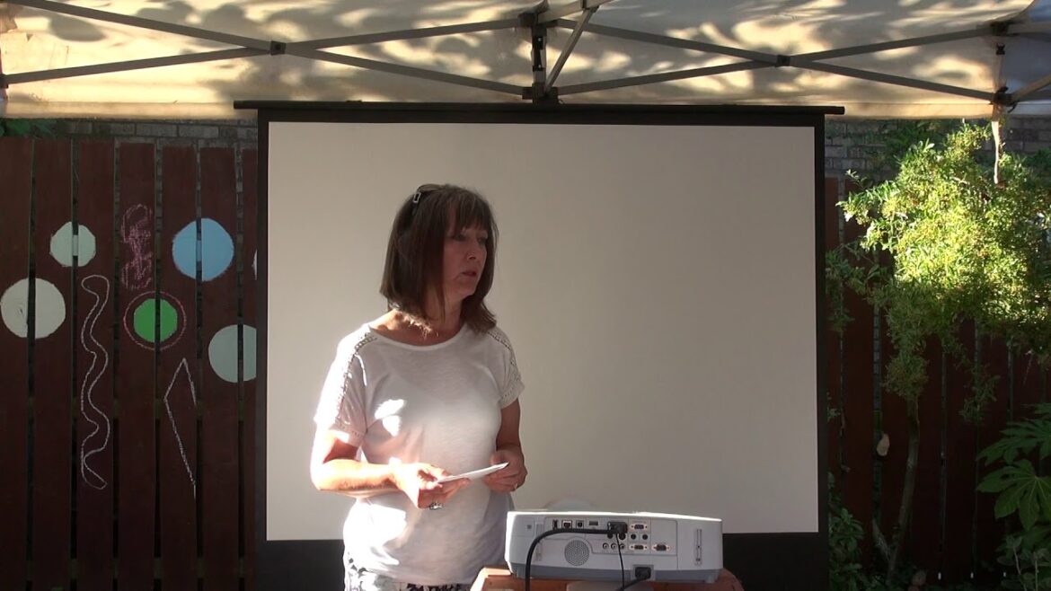 Jan from Neal's Yard @ Bee Friendly Supper