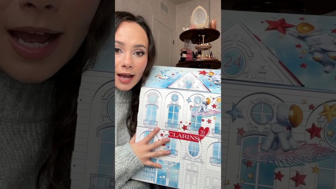 IDK HOW I FEEL ABOUT THE CLARINS ADVENT CALENDAR