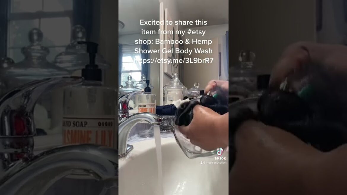 Bamboo & Hemp Shower Gel Body Wash with Lather Test