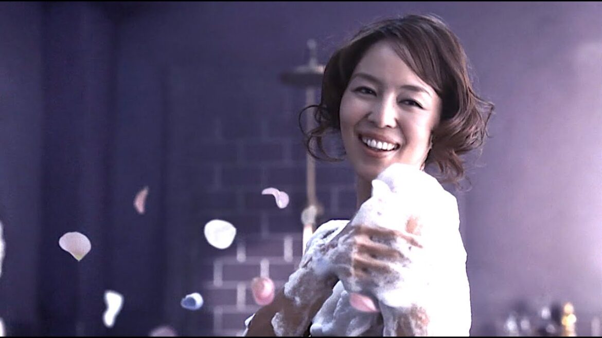 鈴木六夏 : ビオレU・アロマタイム (201307)