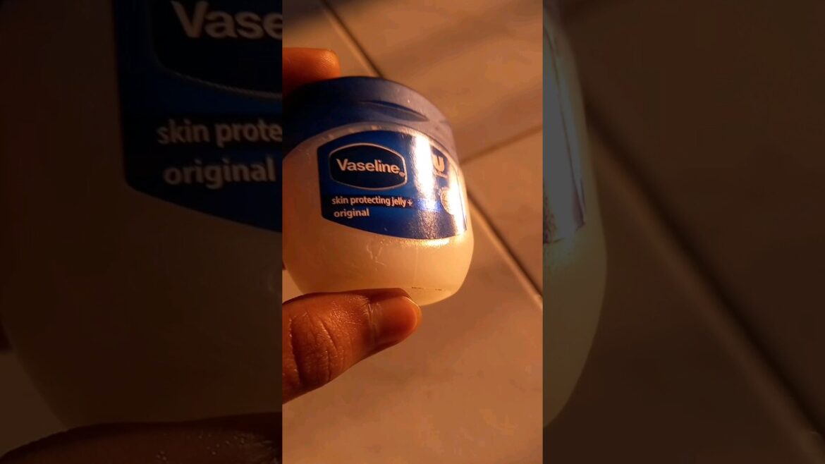 vaseline-skin protecting jelly#vaseline#subscribe #shorts