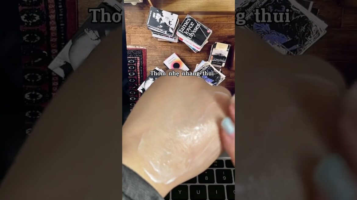Dưỡng da tay chưa??? #handcare #handmodel #loccitane #handcream #selfcare #selflove