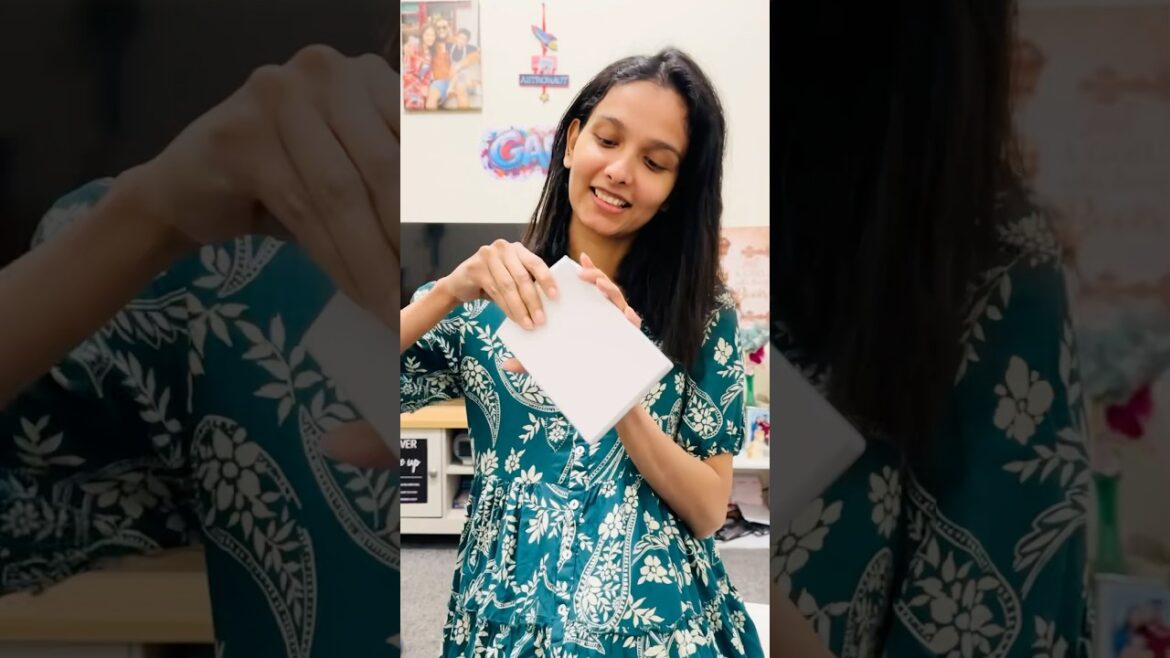 Unboxing 🫰| Nivea Soft Moisturiser Cream #subscribe #trending #viralvideo #ytviral #viralvideo #yt