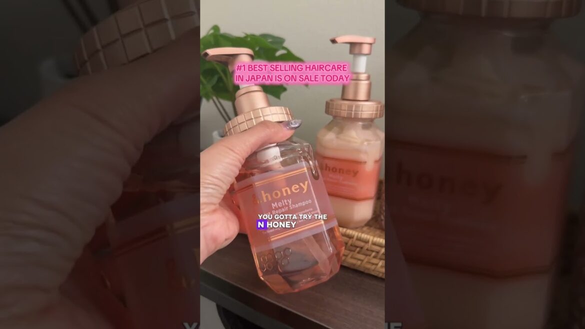 The hype is real! Love this set from &honey 🥰💕🧖🏻‍♀️🌸