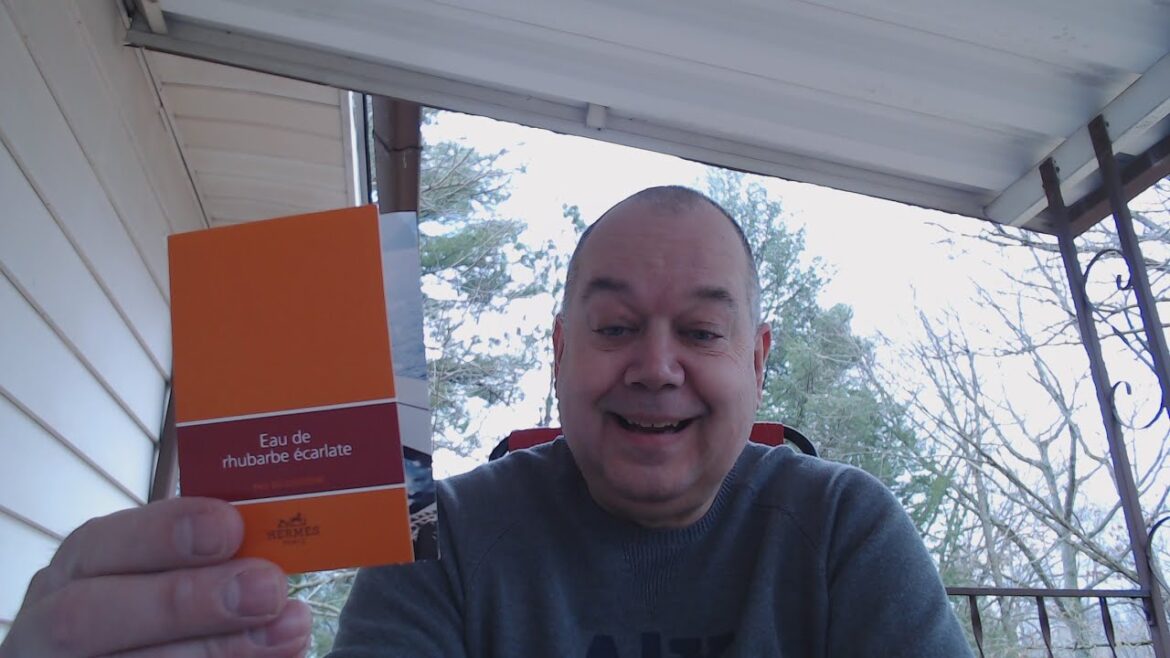 Eau de Rhubarbe Ecarlate by Hermes Fragrance Review