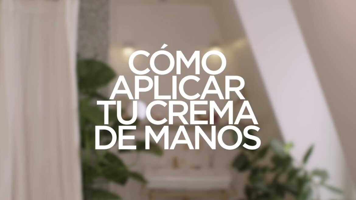 Cómo aplicar tu crema de manos | Clarins