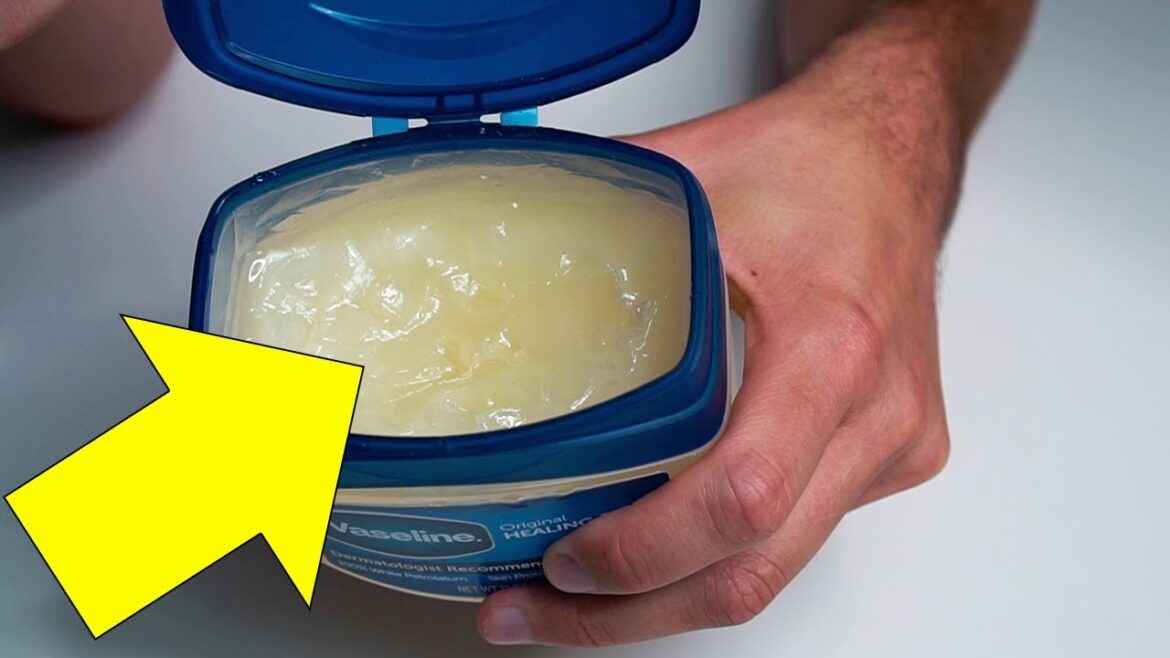 Vaseline Petroleum Jelly Original Review (Link Below 👇)