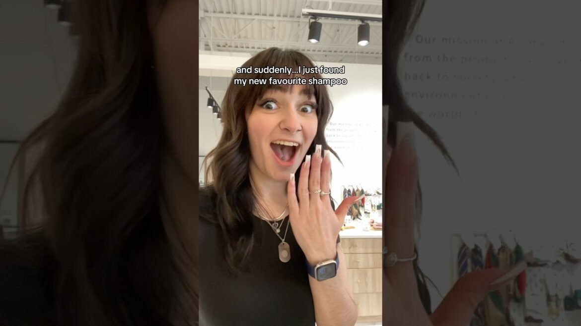 Try the new Botanical Repair Purple Shampoo at VerdeSalon.ca #hairsalon #freshhair #hairwash