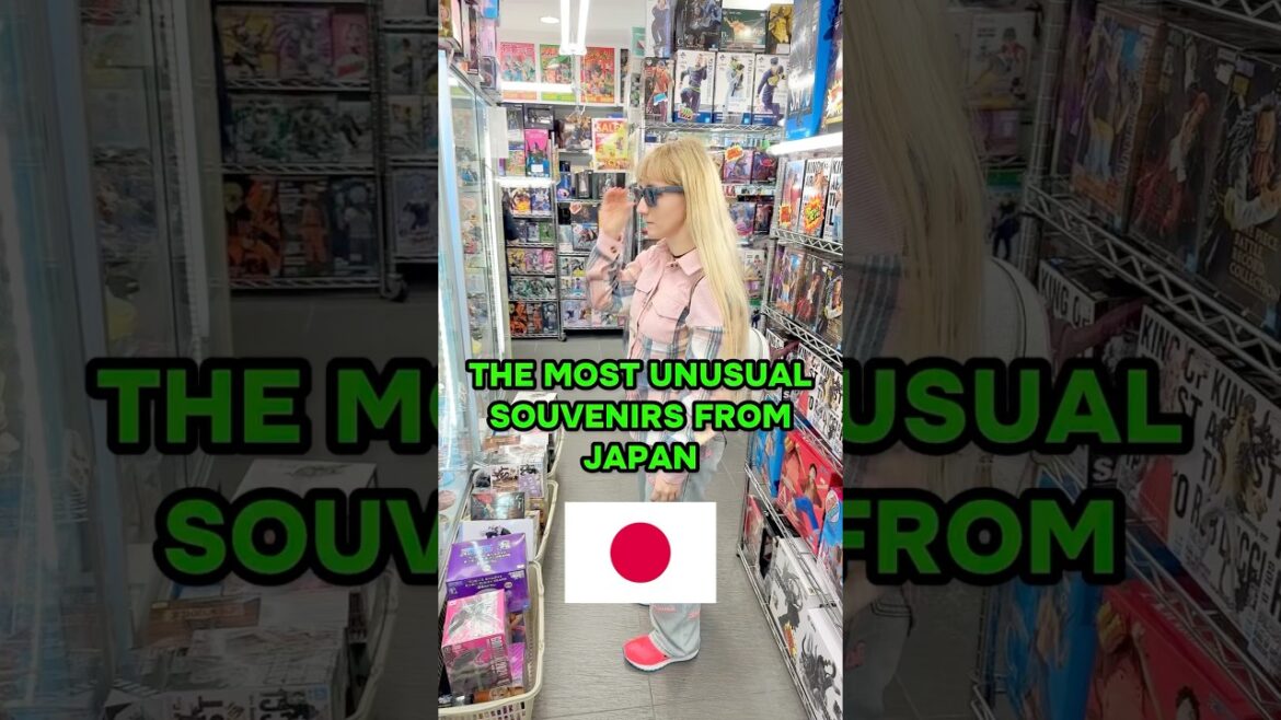 日本から持ち帰れる最も珍しいもの🧐 #アニメ #ショートパンツ #旅行 #日本 #東京