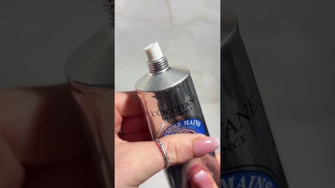 the iconic hand cream 🧏 🙌🤝 #loccitane #handcream #skincare #youtube #youtubeshorts #india #japan