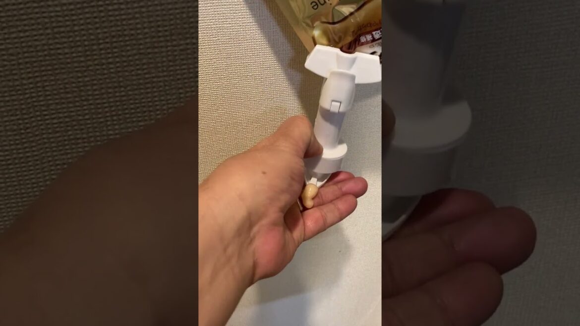 ワンプッシュ51日目 LUX ヘアマスク ダメージリペア「詰め替えぶら下げ逆ポンプ」最後まで使えるよ【お試しご希望募集中】#便利アイテム #ラックス  #haircare #hairpack ワンプッシュ51日目 LUX ヘアマスク ダメージリペア「詰め替えぶら下げ逆ポンプ」最後まで使えるよ【お試しご希望募集中】#便利アイテム #ラックス  #haircare #hairpack