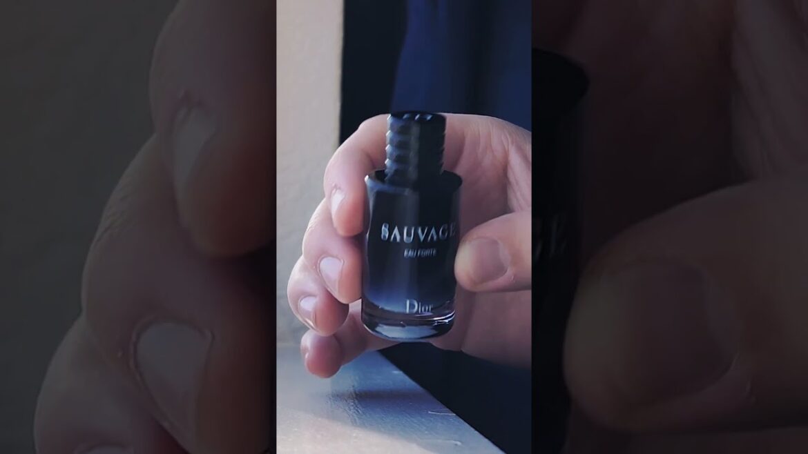 Dior Mini | Sauvage Eau Forte #diorbeauty #dior #sauvage #shorts #diorbeautylovers