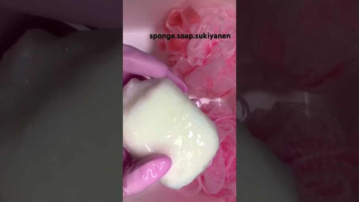 #shorts #soakedsoap #soakedsoapasmr #spongesqueezing #asmrsounds #asmrsoap #asmrcommunity #牛乳石鹸