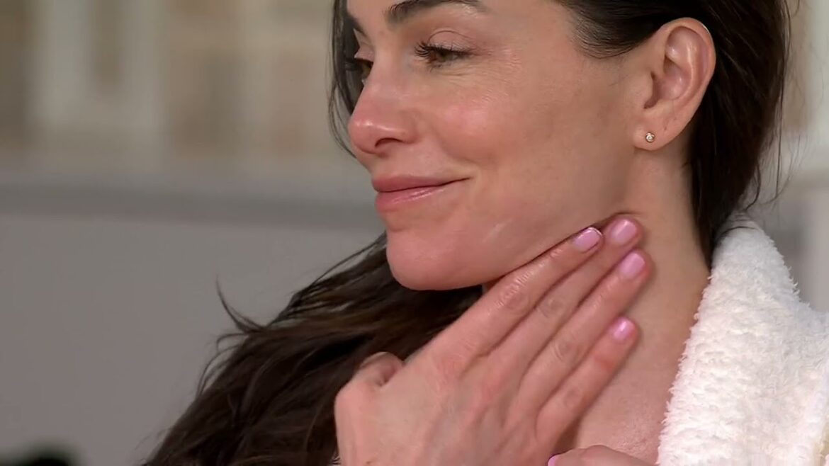 Laura Mercier Hand & Body 2-Piece Collection on QVC