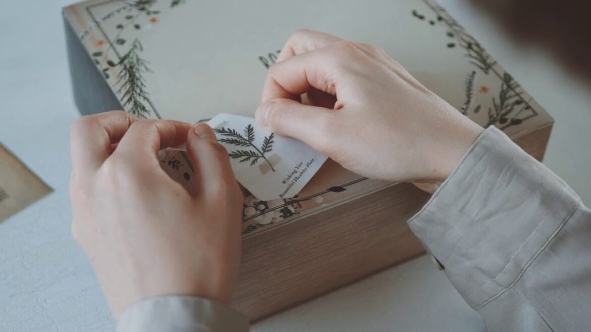 【BOTANIST】 ボタニカルウィンターヘアケアセット ギフトカード【How to Use】 【BOTANIST】 ボタニカルウィンターヘアケアセット ギフトカード【How to Use】