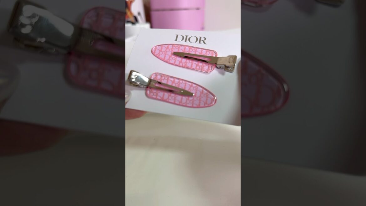 【2025秋コスメ】DIORのヘアクリップ可愛すぎる🩷#ディオール #購入品