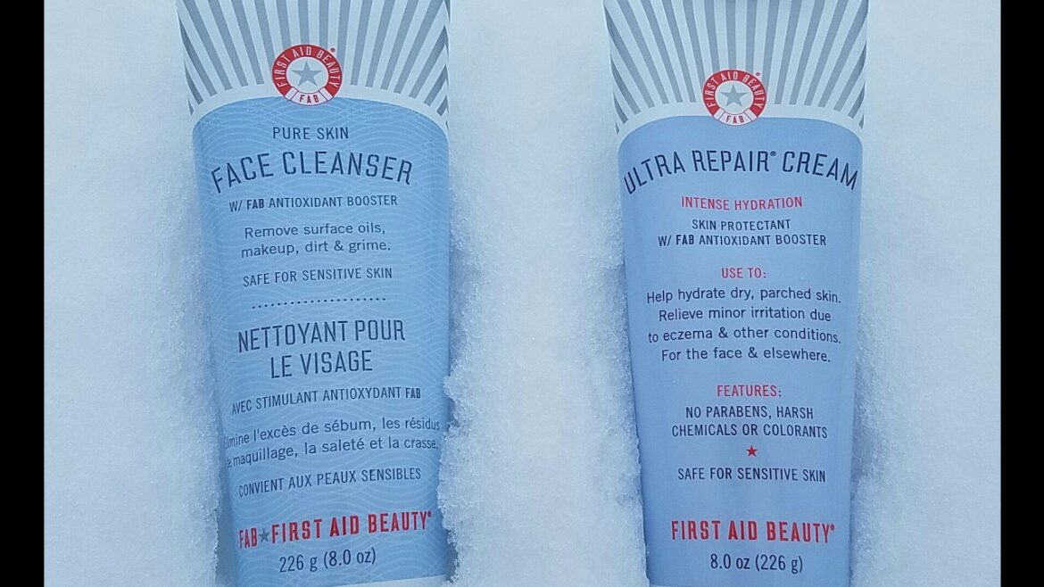 First aid beauty cleanser and ultra repair cream review First aid beauty cleanser and ultra repair cream review