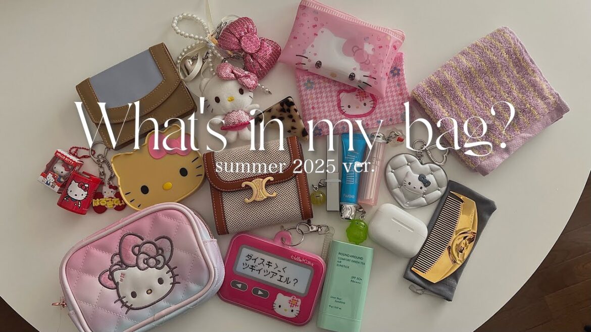 【What's in my bag?】キティちゃんオタクの夏のバッグの中身👜🎀社会人OL(SUB