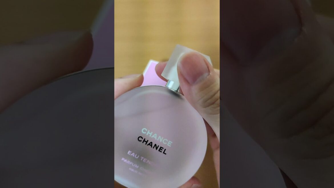 シャネルのヘアミスト開けてみた