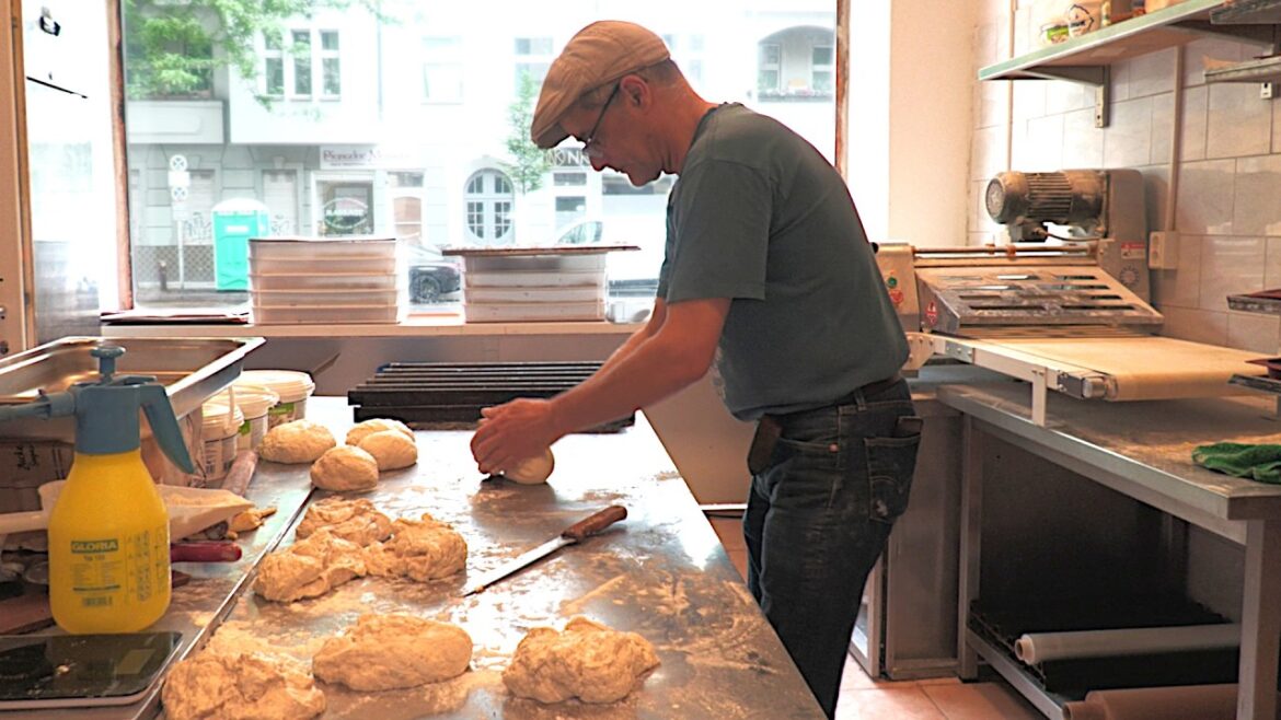 The One-Man Bakery | Famous Bakery Craft
